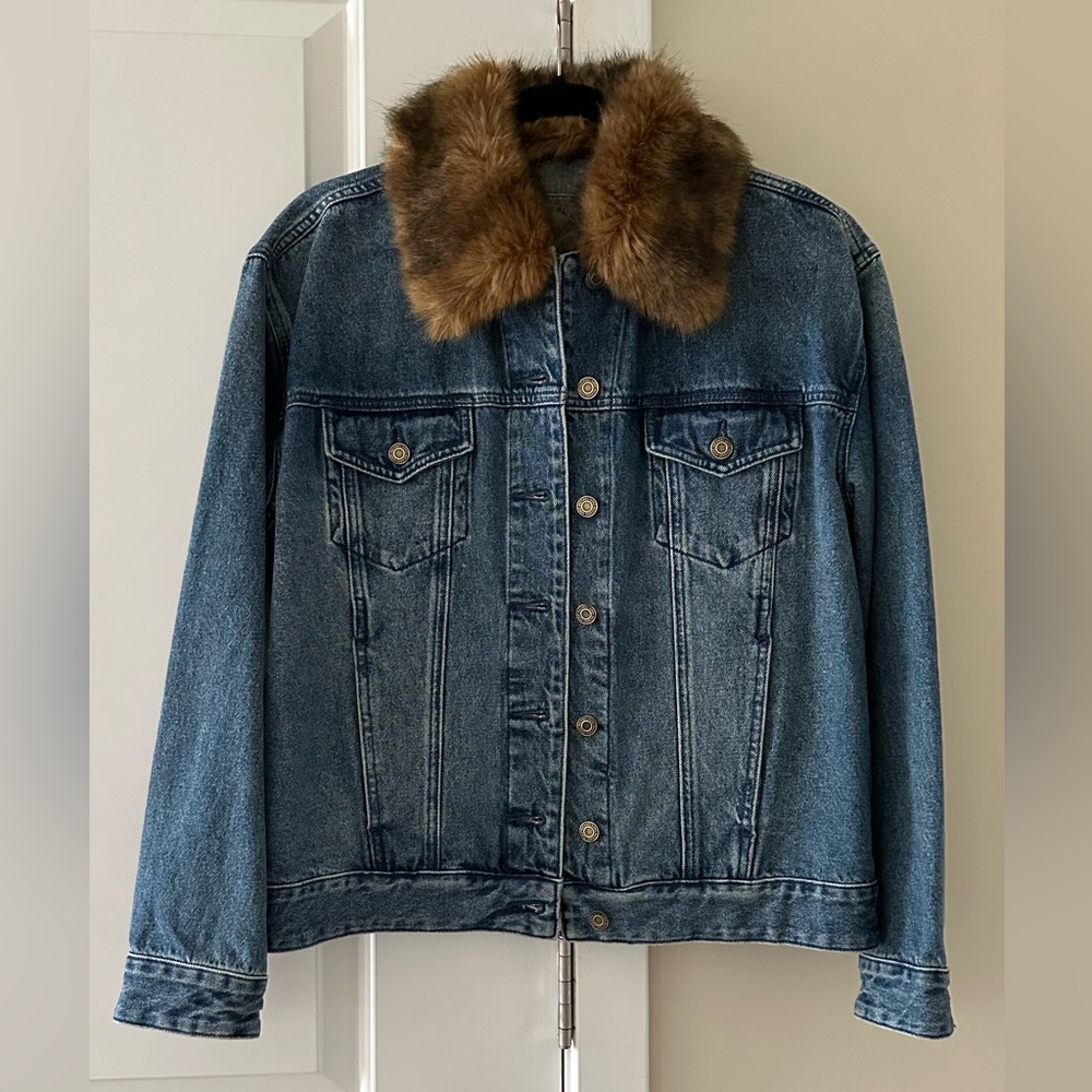 Michael Kors faux fur collar denim jacket